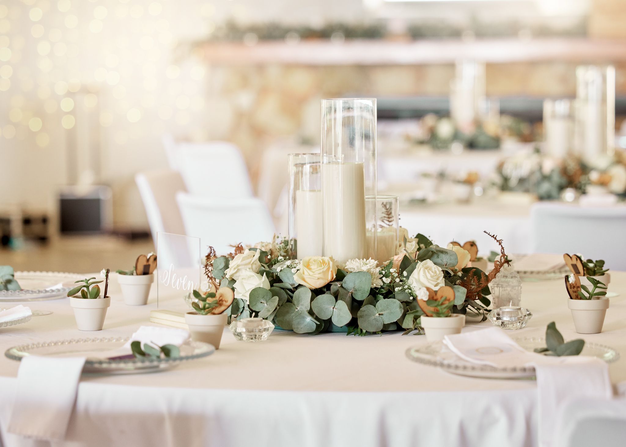 Wedding decor deals on a budget