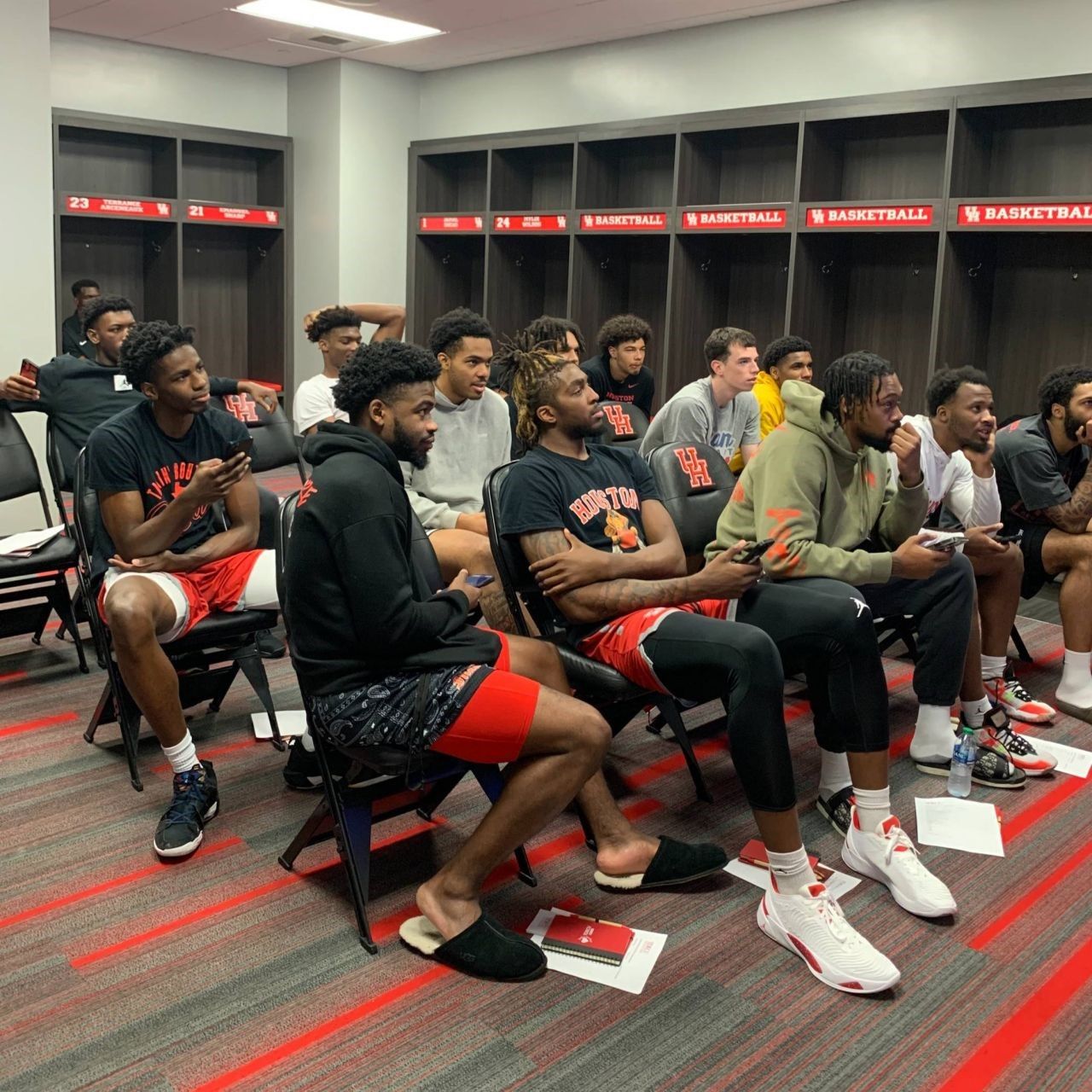 Empowering Success: TDECU’s Financial Literacy Series at the University of Houston Helps Student ...